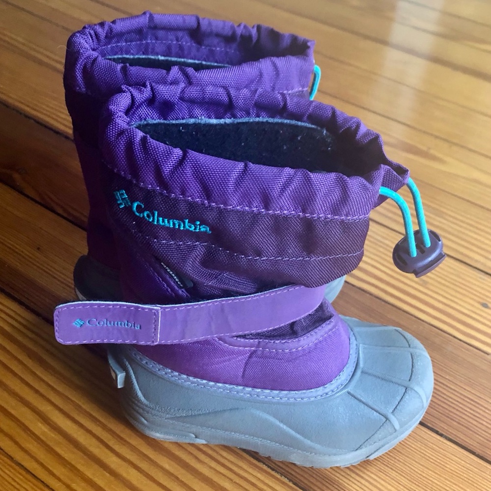Columbia purple snow boots